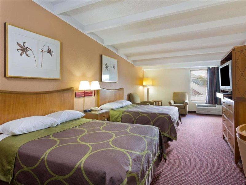 Motel Super 8 By Wyndham Melbourne Extérieur photo