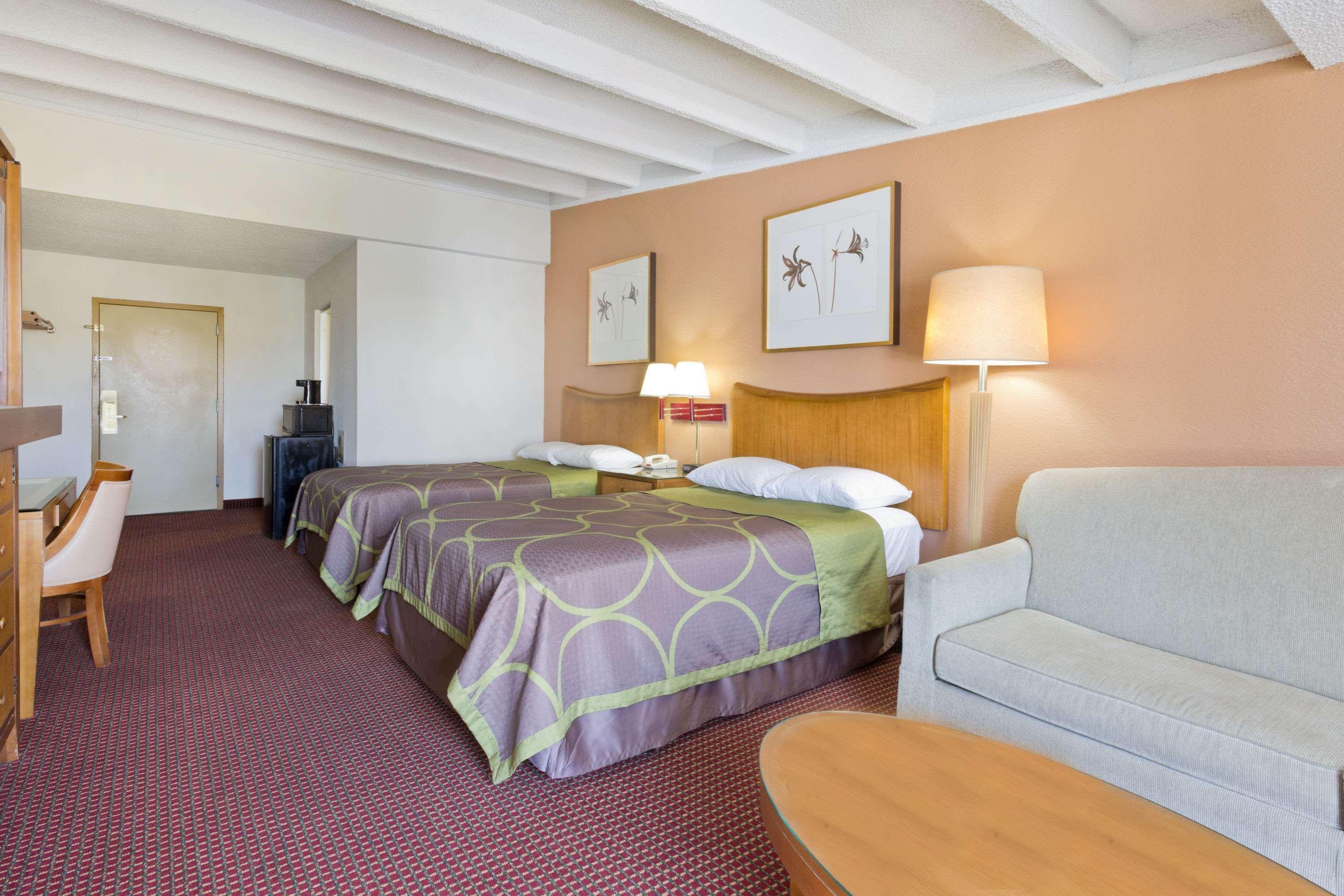 Motel Super 8 By Wyndham Melbourne Extérieur photo