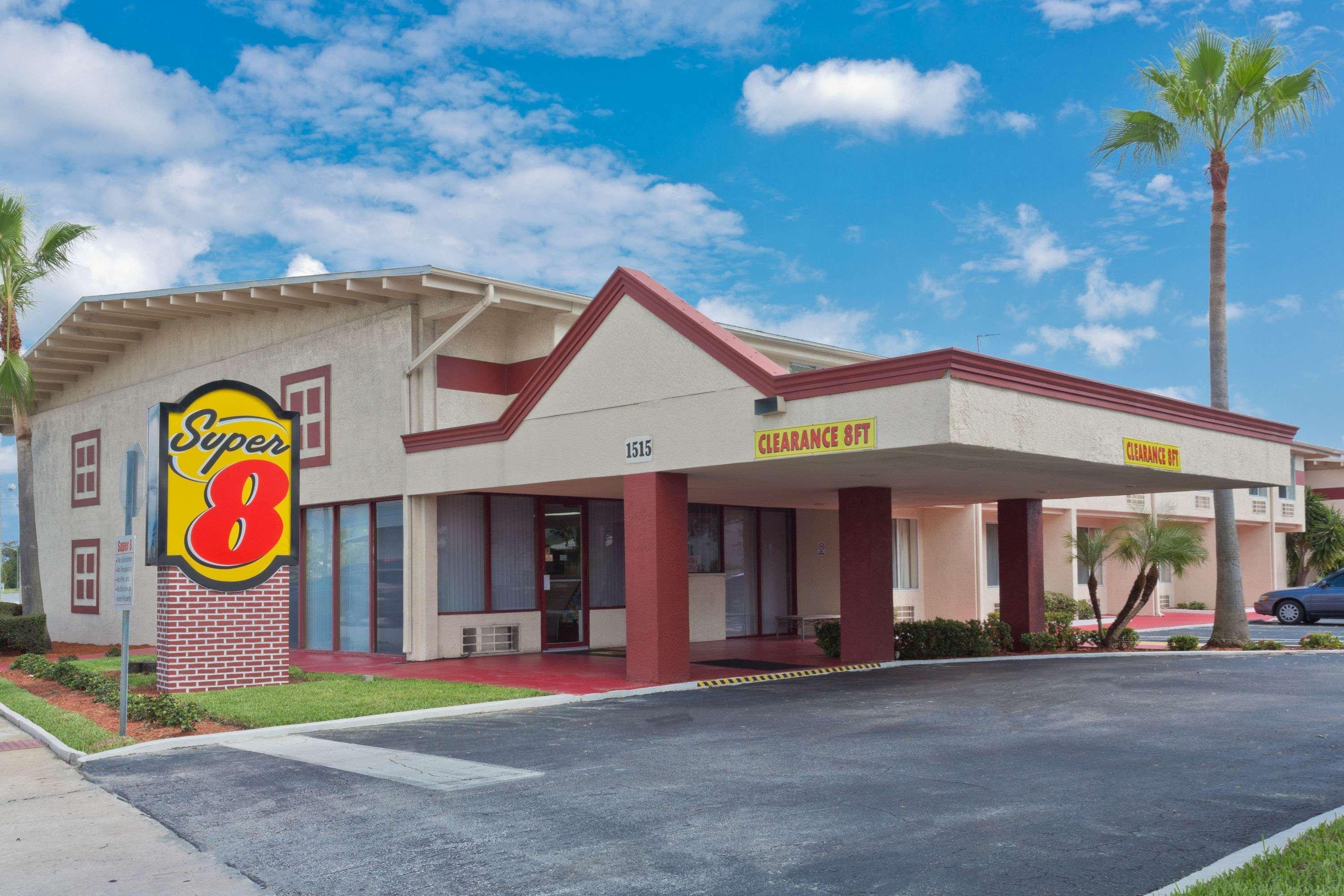 Motel Super 8 By Wyndham Melbourne Extérieur photo