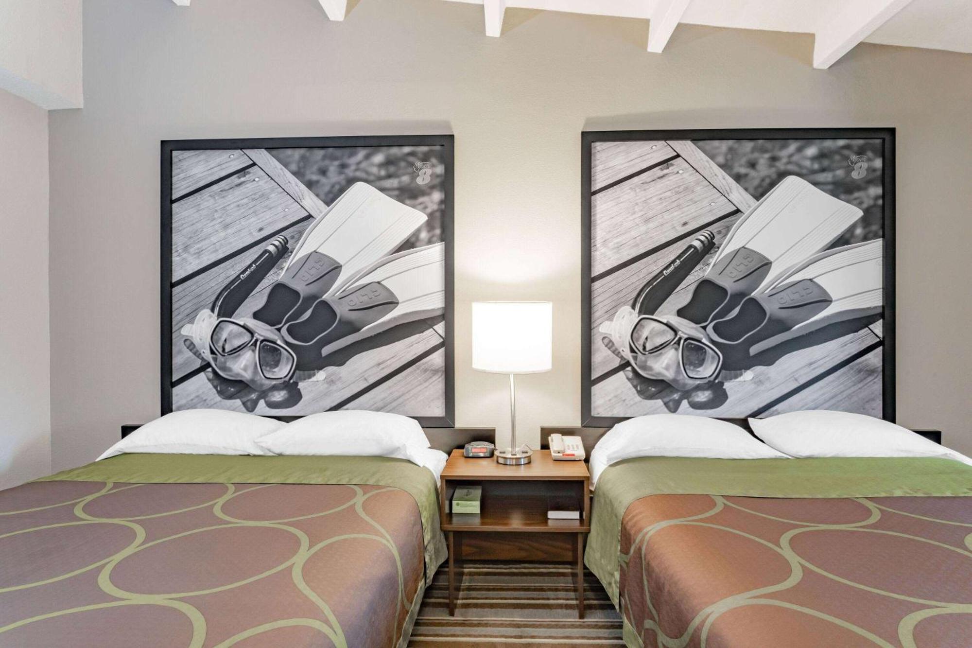 Motel Super 8 By Wyndham Melbourne Extérieur photo